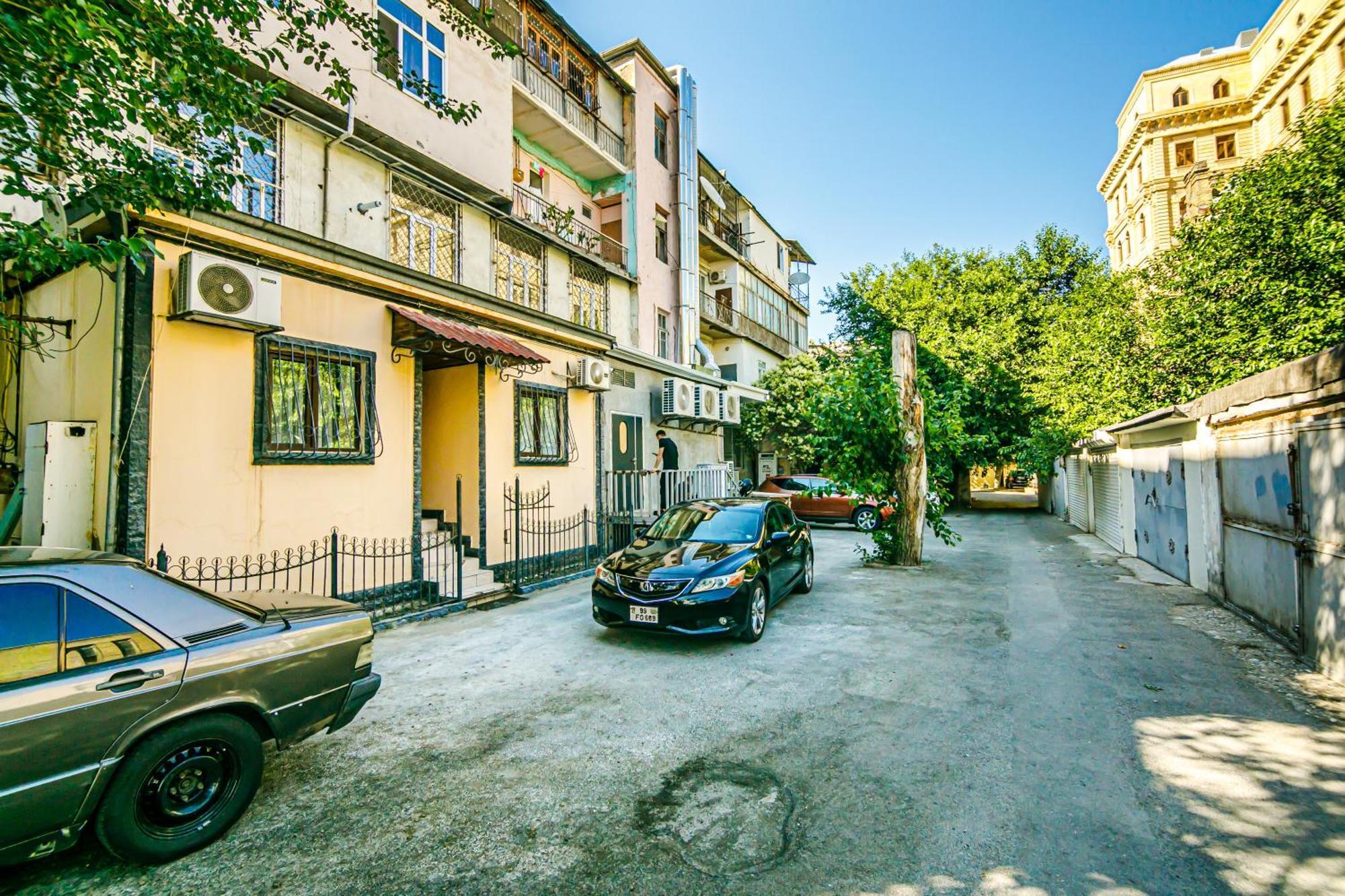 Apartments Formula 1 On Niyazi With Balconies Baku Exterior foto